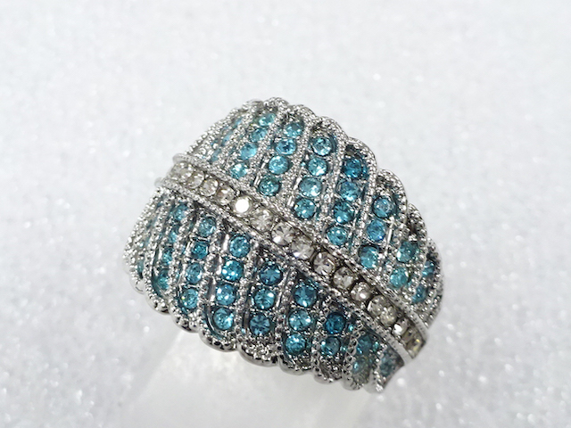 Japanese Kimono / Antique Accessories Metal